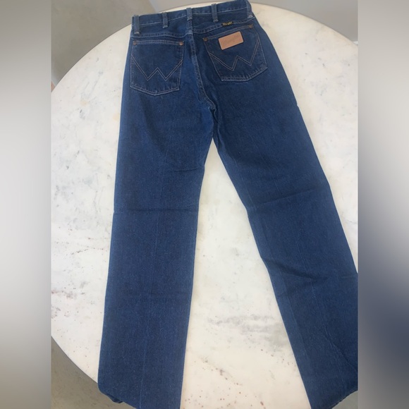 Wrangler Denim - Vintage Wrangler’s Women’s Jeans Size 9/28 waist.